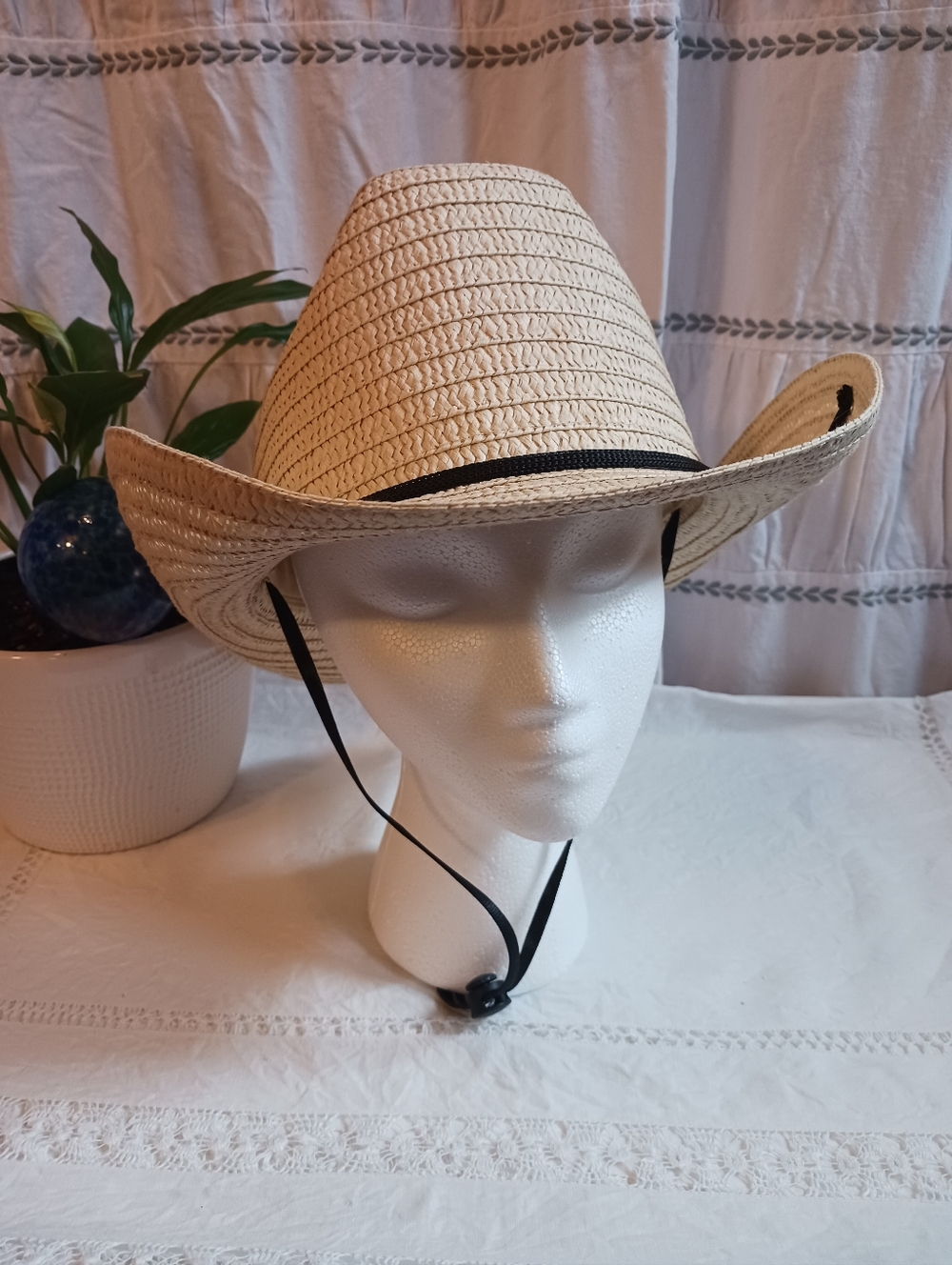 Cowgirl (Or Boy) Straw Hat NWOT No Brand